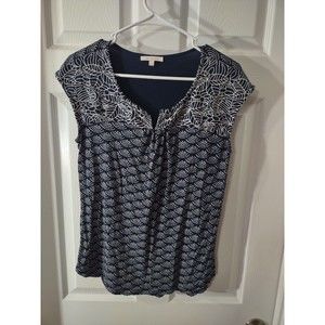 Skies Are Blue Top Size S Blue And White Short Sleeve